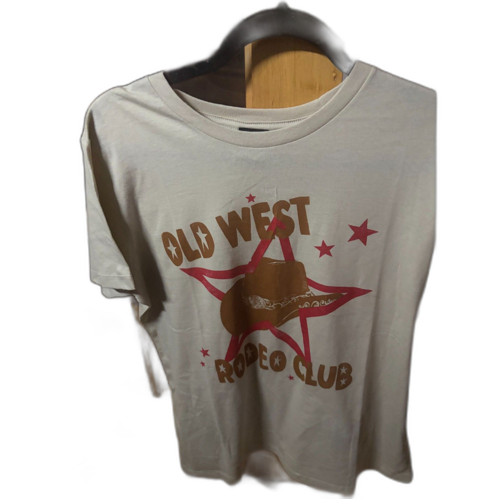 Daydreamer - Rodeo Club Tshirt - NWT - Size L